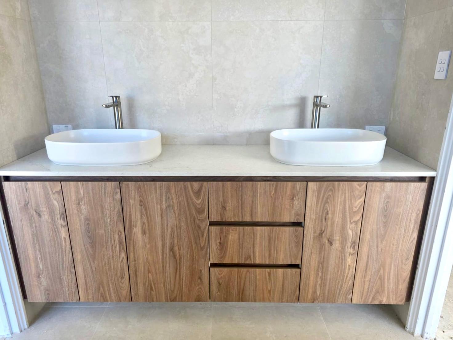 Rcabinets 2 sink