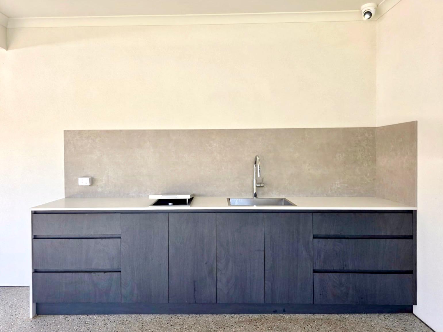 Rcabinets Kitchen dark color